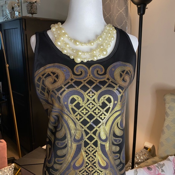 Beautiful Black Print sleeveless dress - Picture 2 of 5